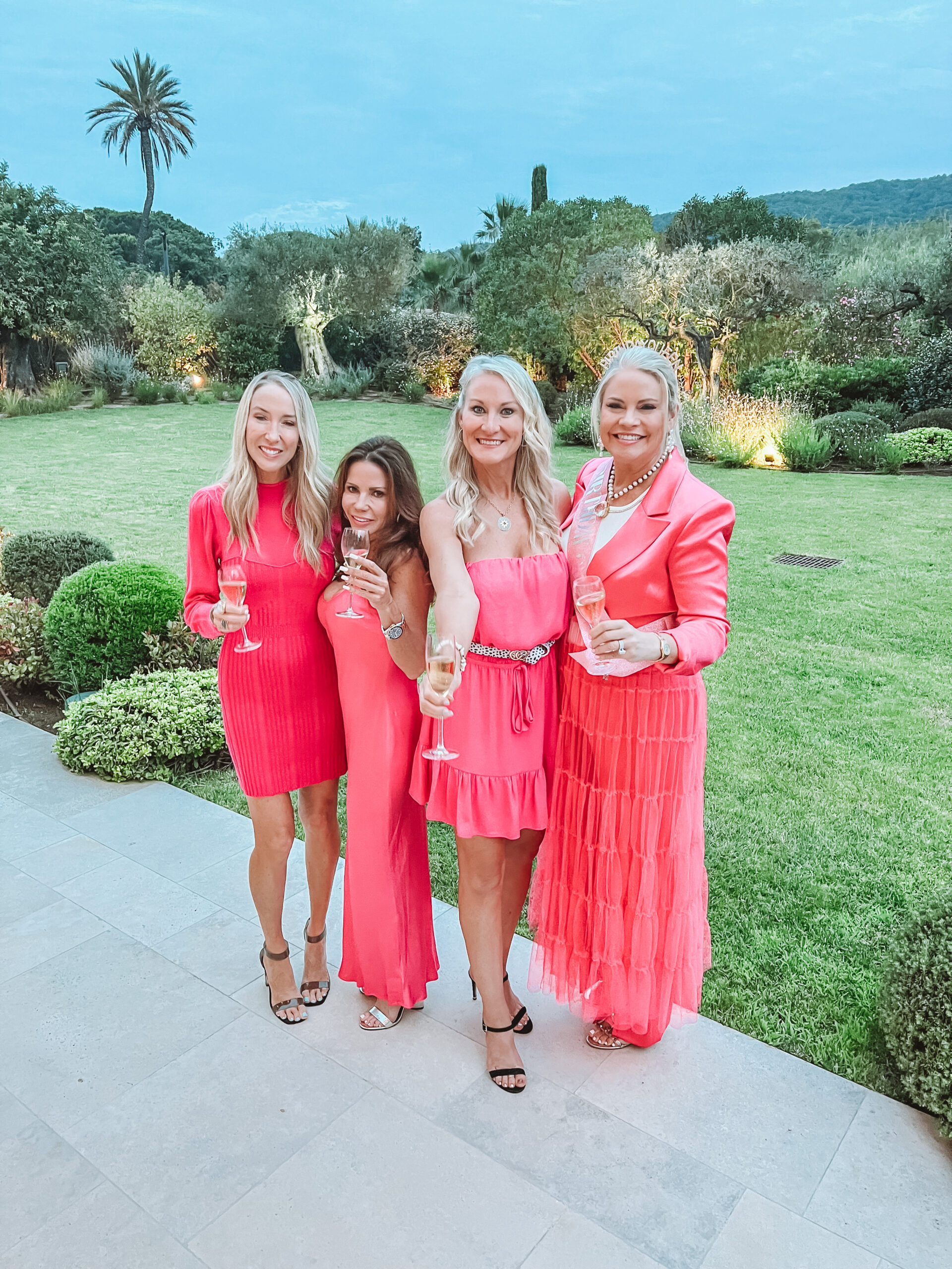 Trip Recap | 50th Birthday Getaway in Saint Tropez

World travel, travel outfits, summer style, fashion, resort outfits, midi dress, summer dress, summer shoes, handbags, Summer jewelry